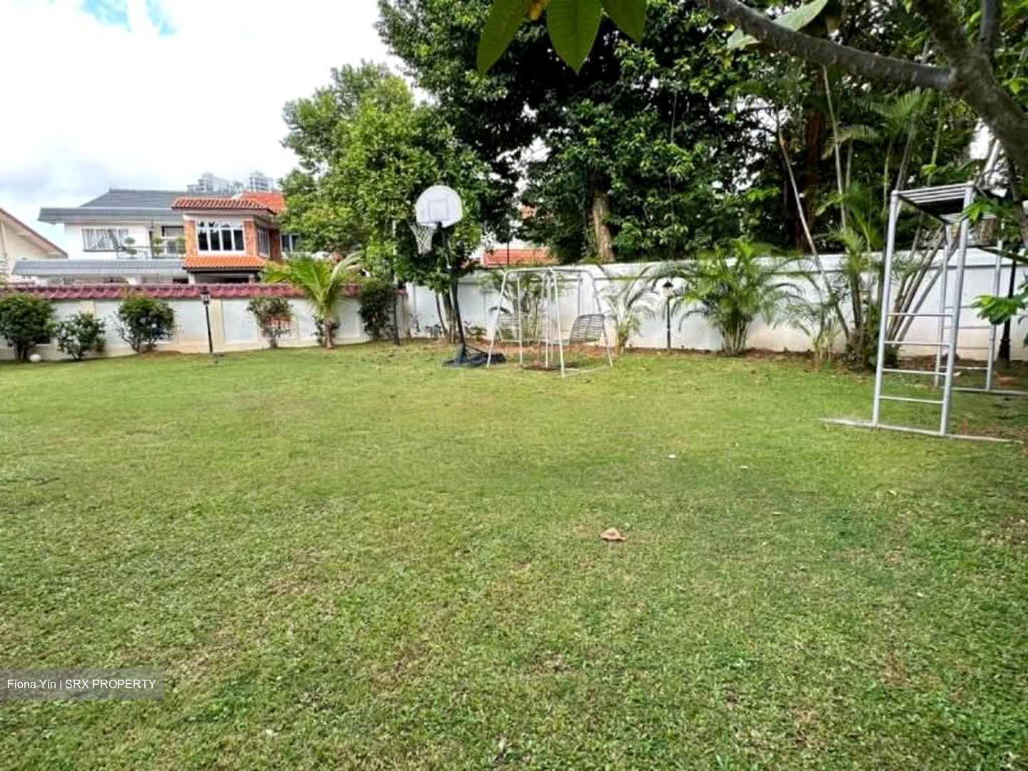 Princess Of Wales Road (D10), Detached #554609851